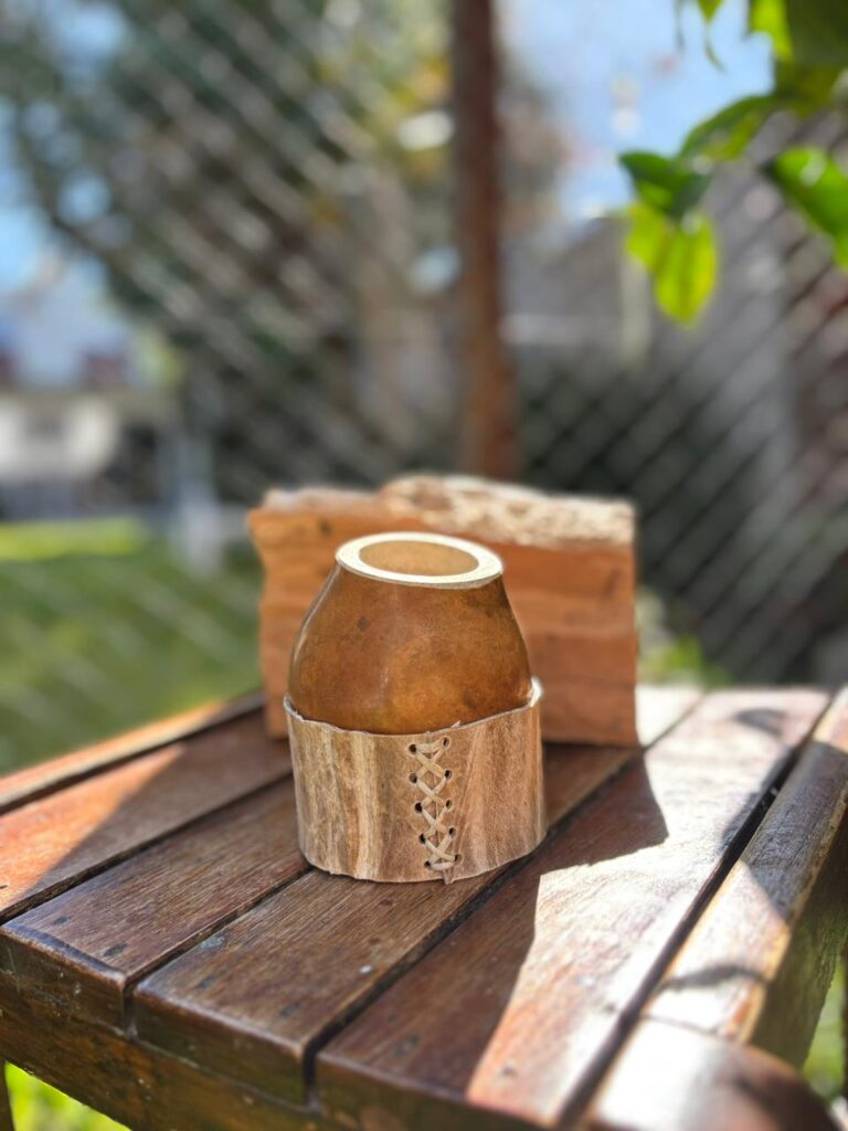 Mate Criollo Coquito Con Base De Cuero + Envío Gratis